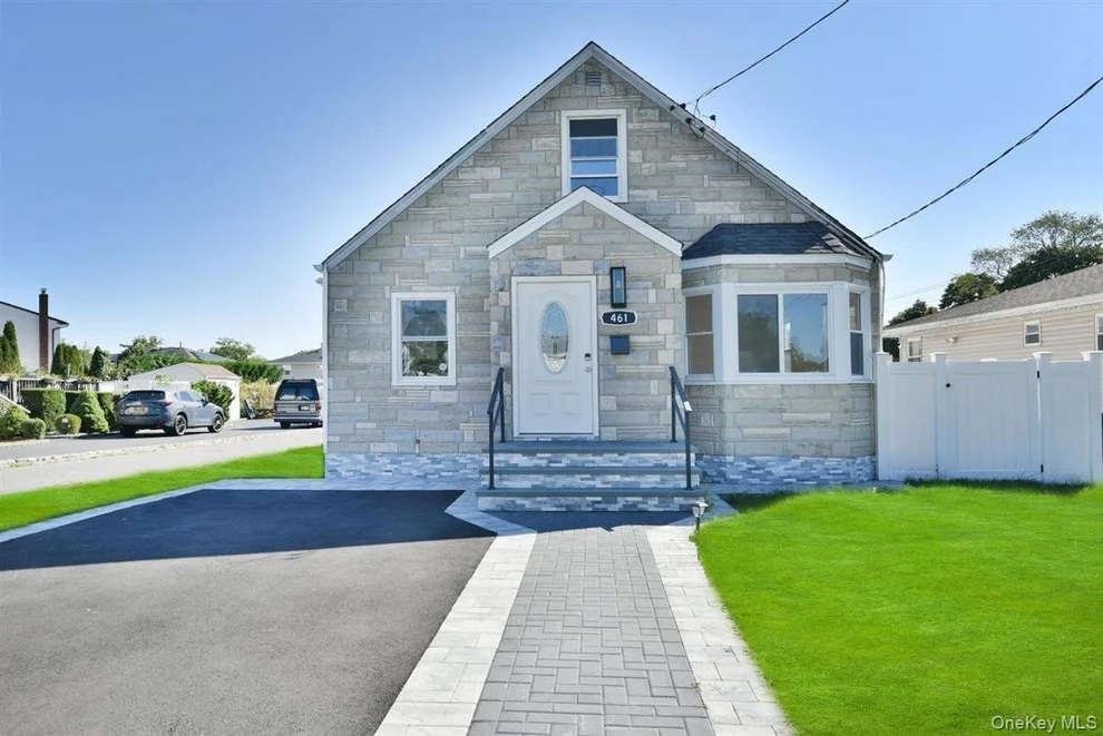 Unit for sale at 461 Pinebrook Avenue, Hempstead, NY 11552