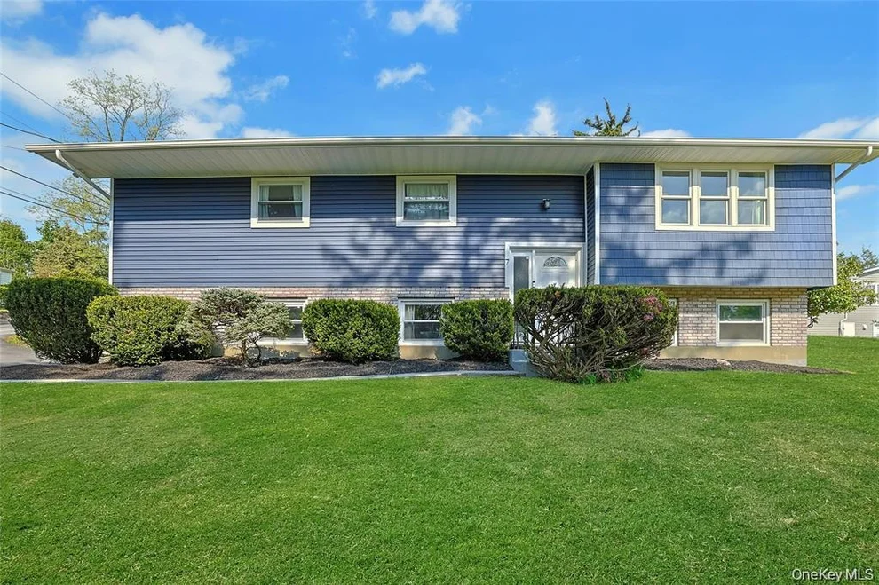 Unit for sale at 7 Bryant Road, Carmel, NY 10512