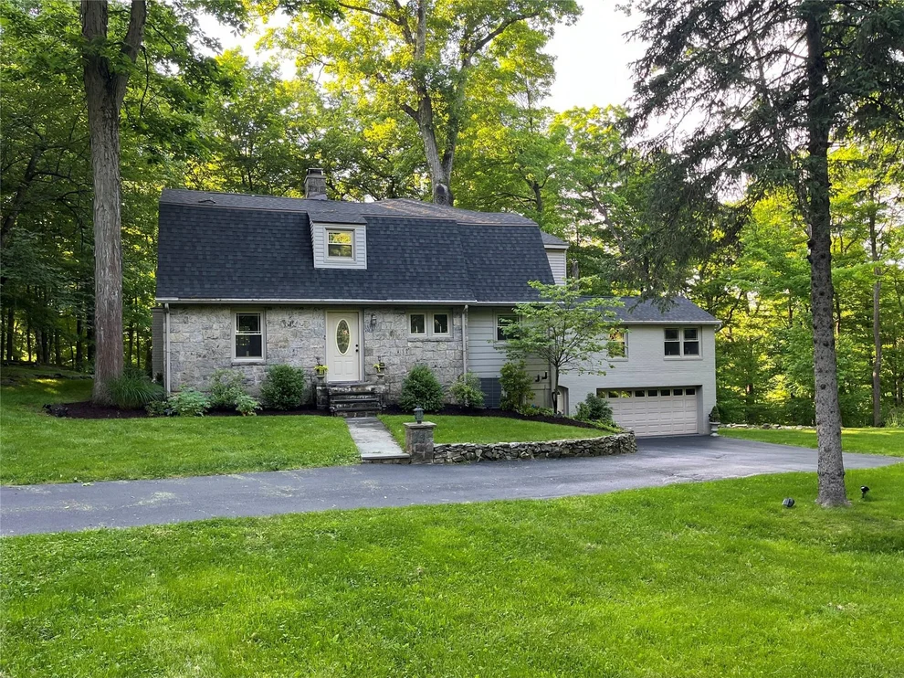 Unit for sale at 12 Seven Bridges Road, New Castle, NY 10514