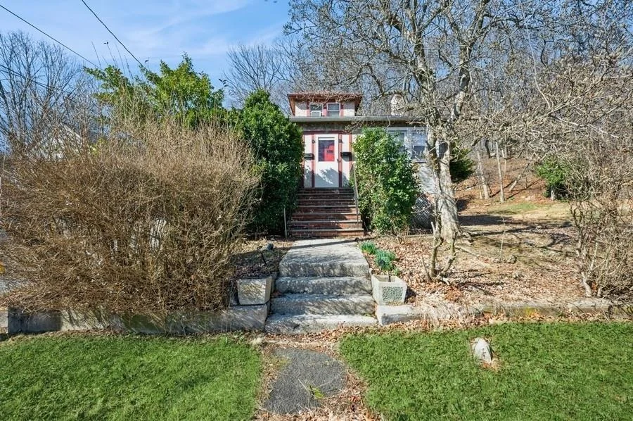 Unit for sale at 90 Rose Street, Greenburgh, NY 10706