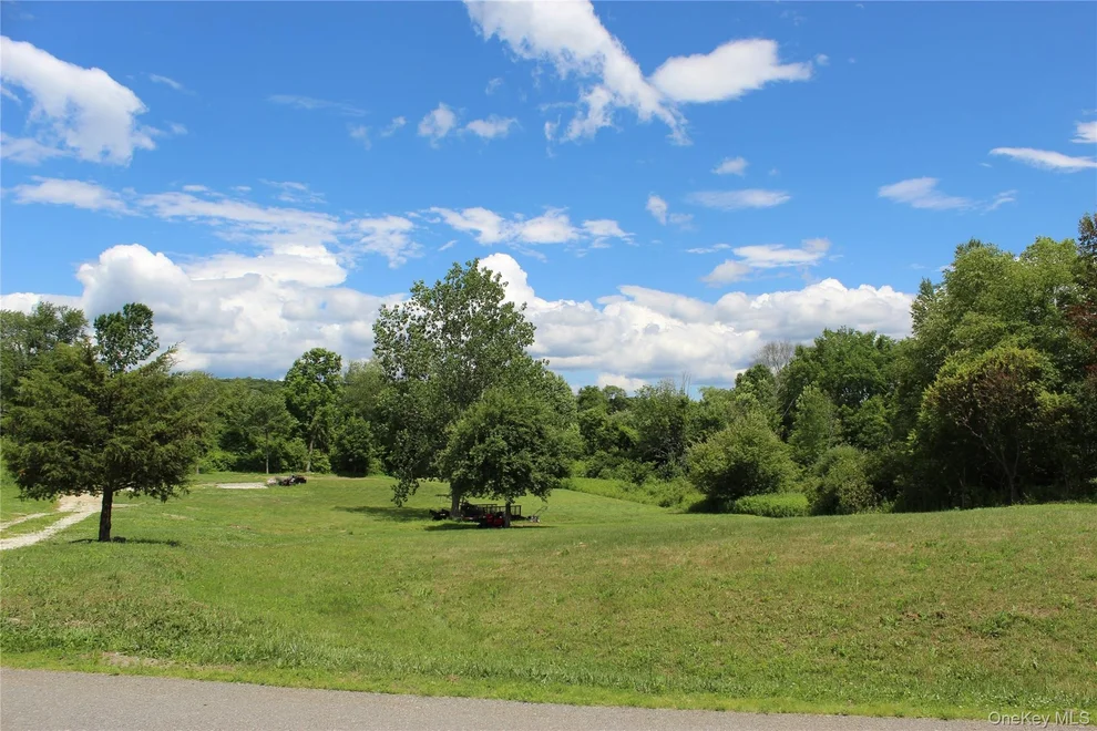 Unit for sale at Country View Road, North East, NY 12546