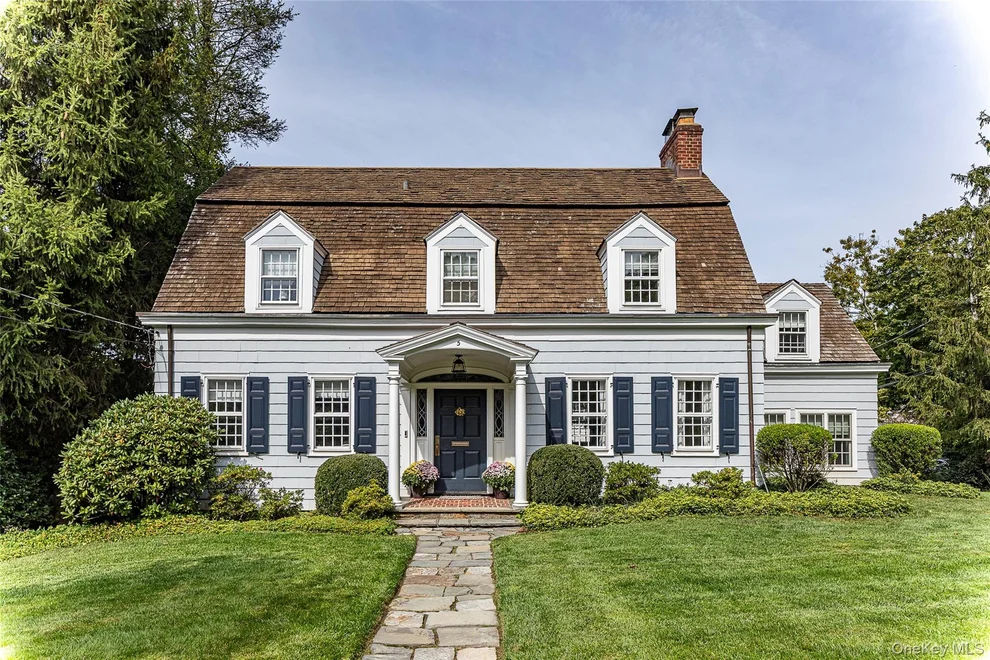 Unit for sale at 5 Orchard Place, Eastchester, NY 10708