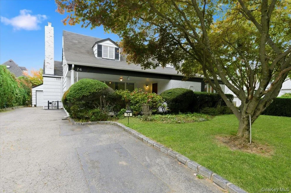 Unit for sale at 74 Colgate Road, North Hempstead, NY 11023
