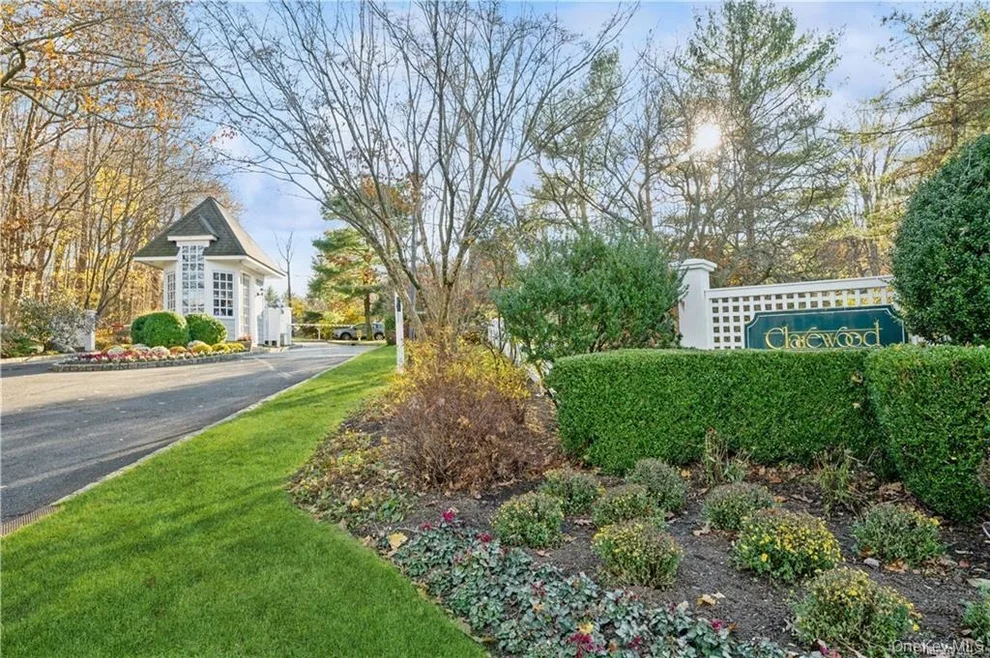 Unit for sale at 65 Clarewood Drive, Greenburgh, NY 10706