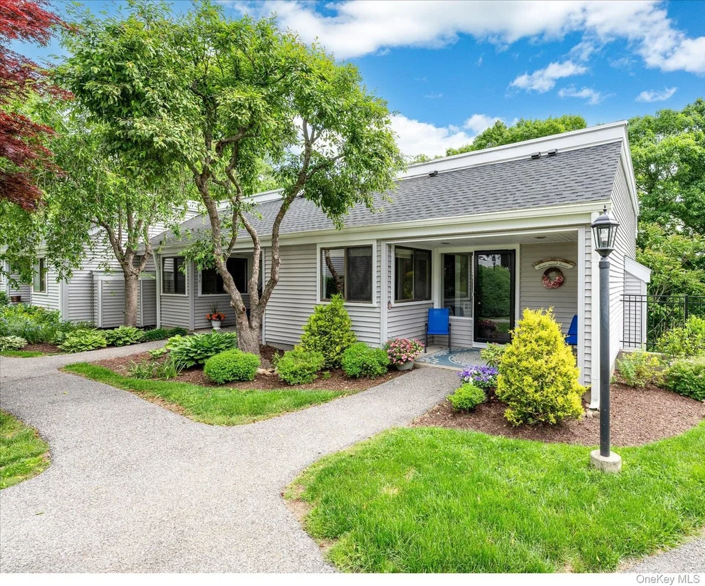 Unit for sale at 91 Heritage Hills, Somers, NY 10589