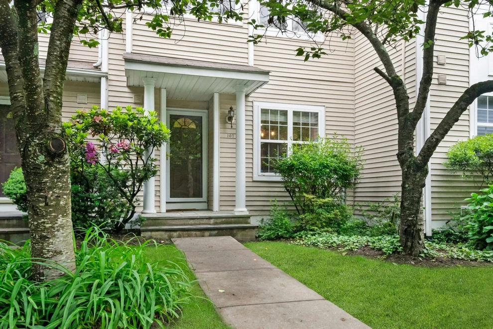 Unit for sale at 107 Glenwood Drive, Ossining, NY 10510