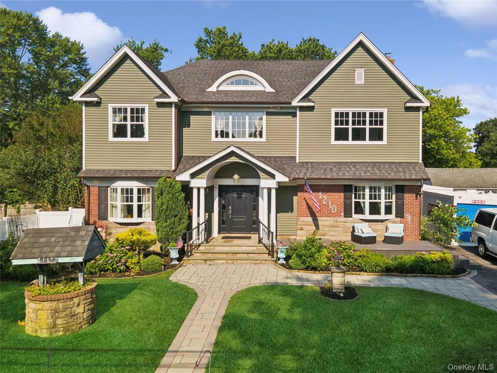 Unit for sale at 1210 Hyman Avenue, Islip, NY 11706
