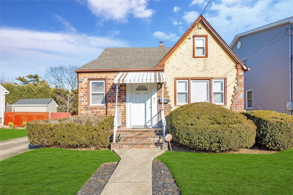 Unit for sale at 104 Maeder Avenue, Hempstead, NY 11566