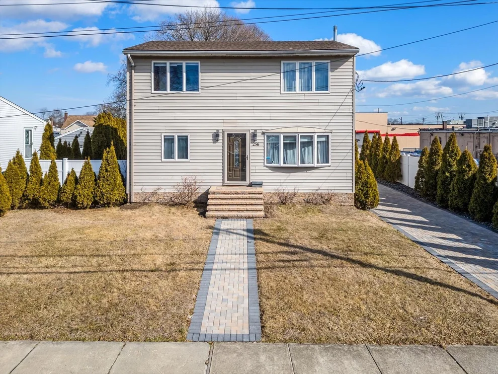 Unit for sale at 256 Phyllis Drive, Babylon, NY 11757