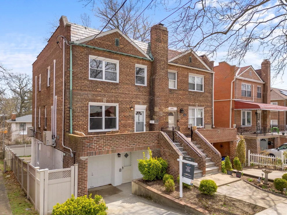 Unit for sale at 2520 Tenbroeck Avenue, New York, NY 10469