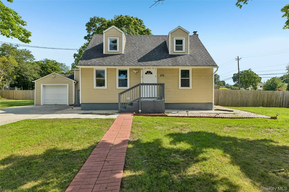 Unit for sale at 416 Arizona Avenue, Islip, NY 11706