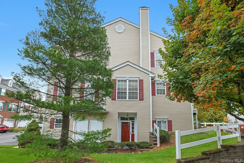 Unit for sale at 1 Meadow Lane, Clarkstown, NY 10954