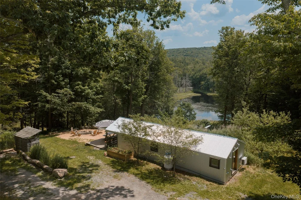 Unit for sale at 689 Church Road, Fallsburg, NY 12763
