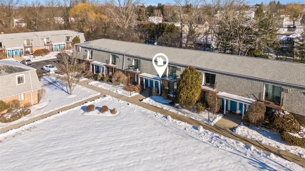 Unit for sale at 3 Fortune Road W, Wallkill, NY 10941
