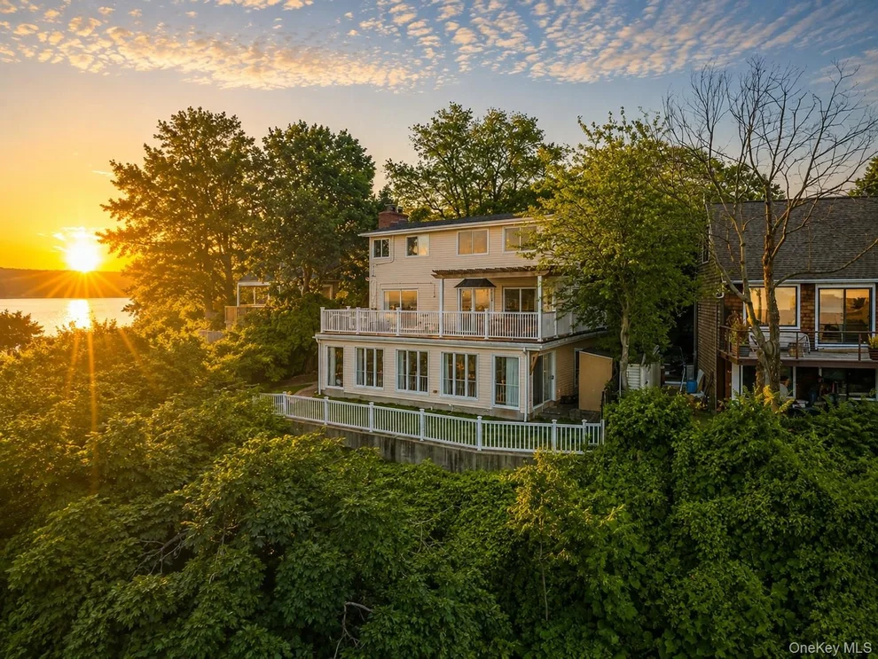 Unit for sale at 12 Riverview Court, Ossining, NY 10562