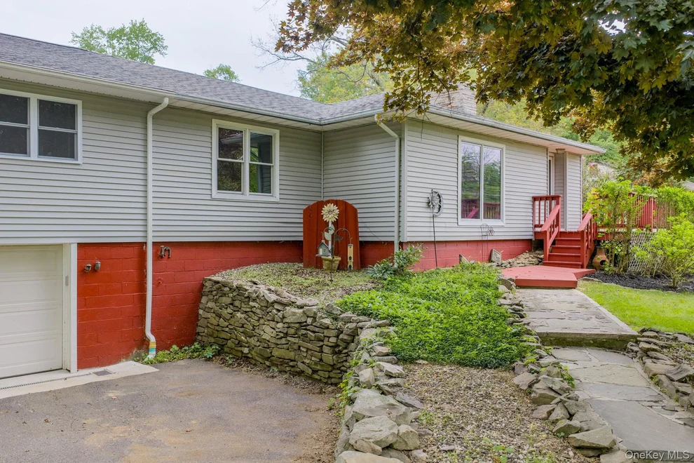 Unit for sale at 5319 Searsville Road, Crawford, NY 12566