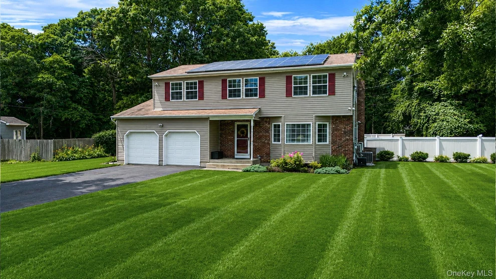 Unit for sale at 397 Lockwood Drive, Brookhaven, NY 11967