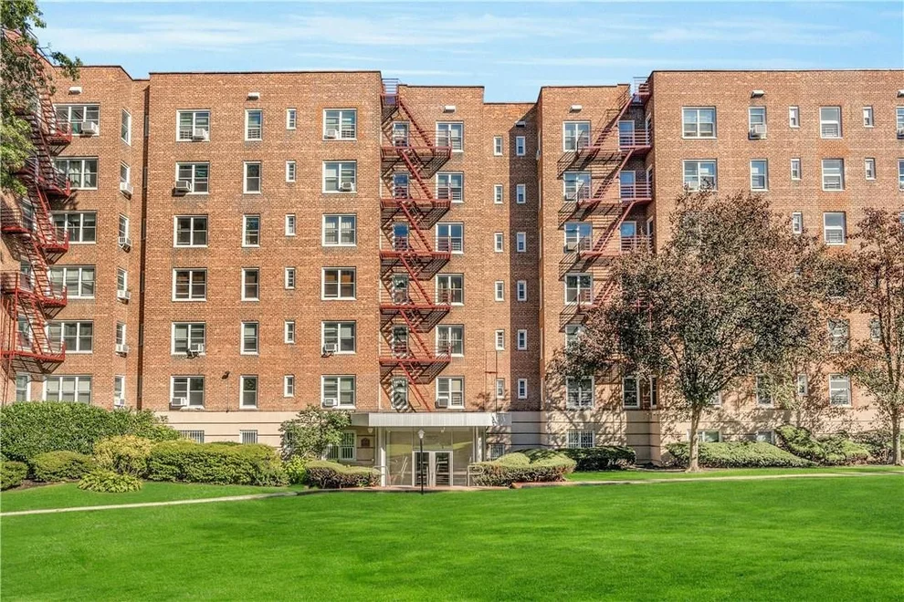 Unit for sale at 1300 Midland Avenue, Yonkers, NY 10704