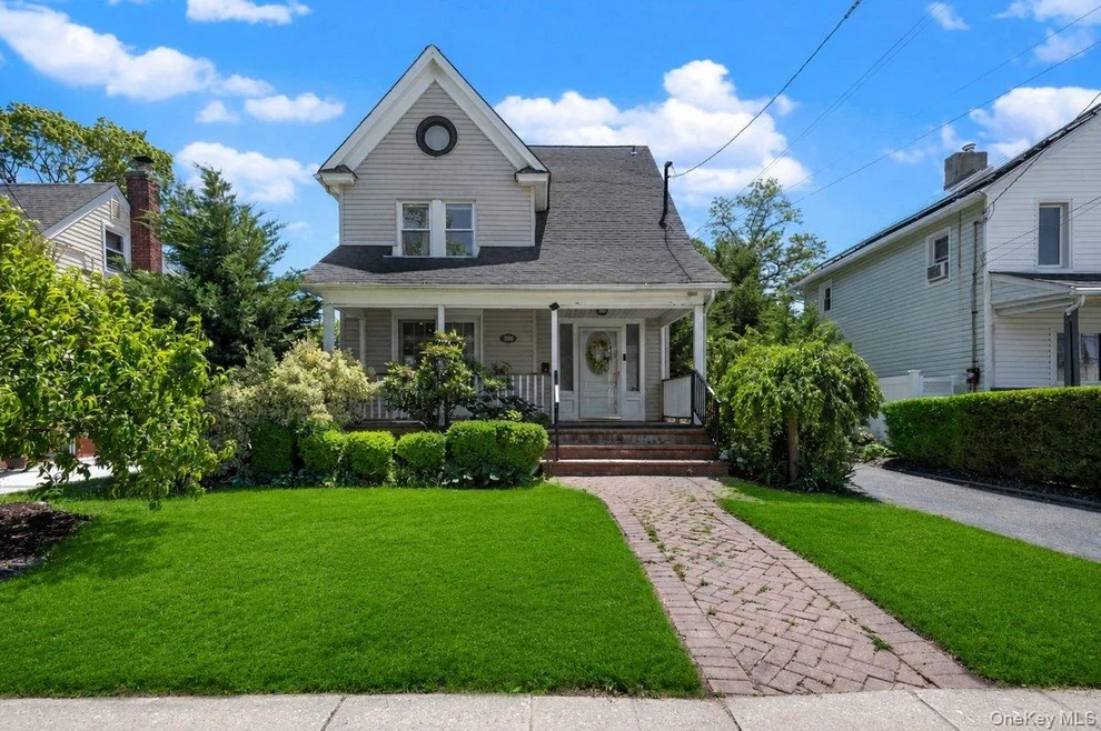 Unit for sale at 806 Miller Place, Hempstead, NY 11510