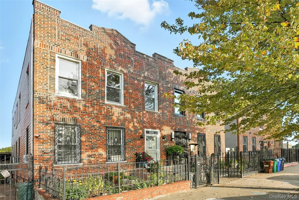 Unit for sale at 1036 Metcalf Avenue, New York, NY 10472