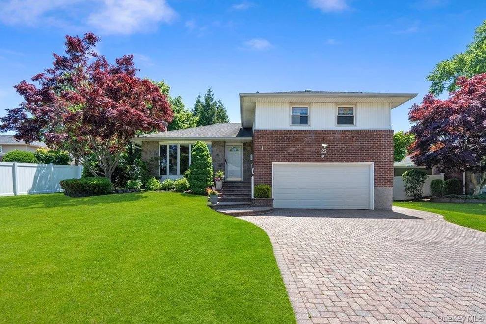 Unit for sale at 22 Theodore Drive, Oyster Bay, NY 11803