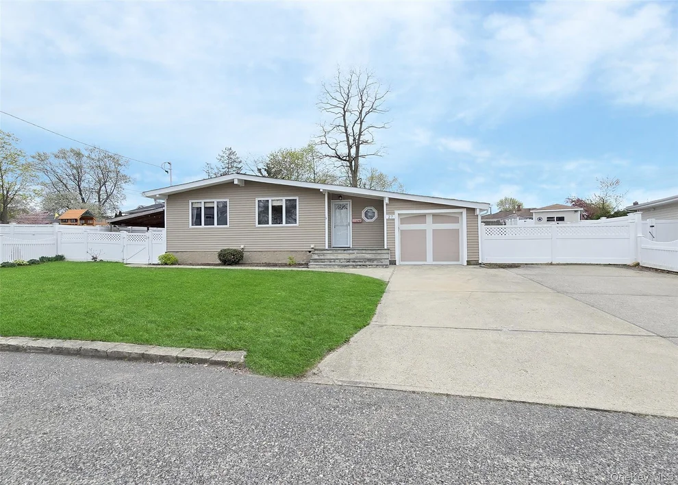 Unit for sale at 27 Peter Road, Brookhaven, NY 11779