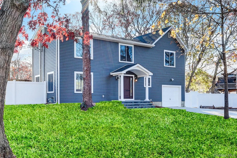 Unit for sale at 6 Renee Court, Brookhaven, NY 11720