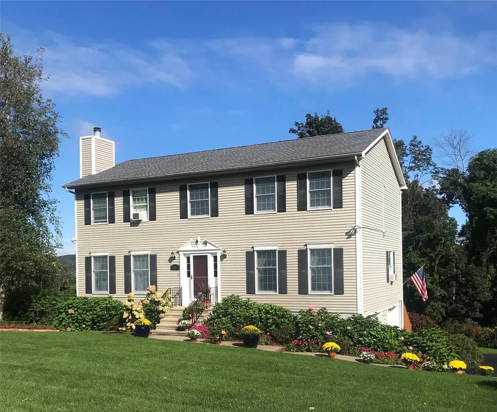 Unit for sale at 72 Devon Road, Patterson, NY 12563
