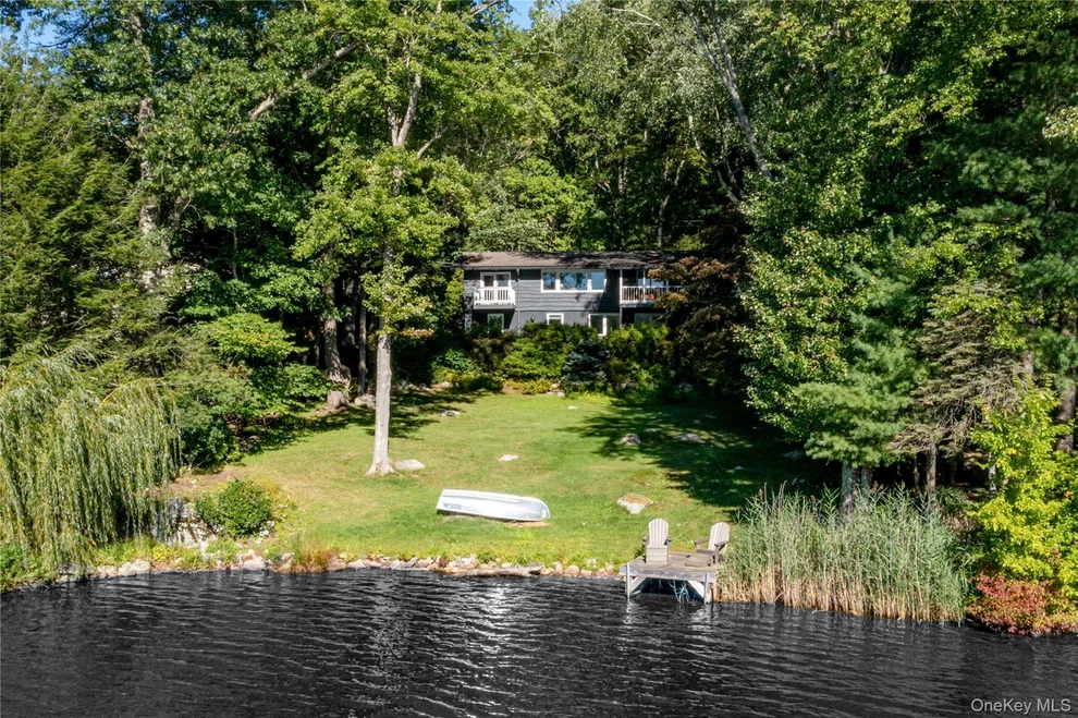 Unit for sale at 153 Sagamore Drive, Kent, NY 10512