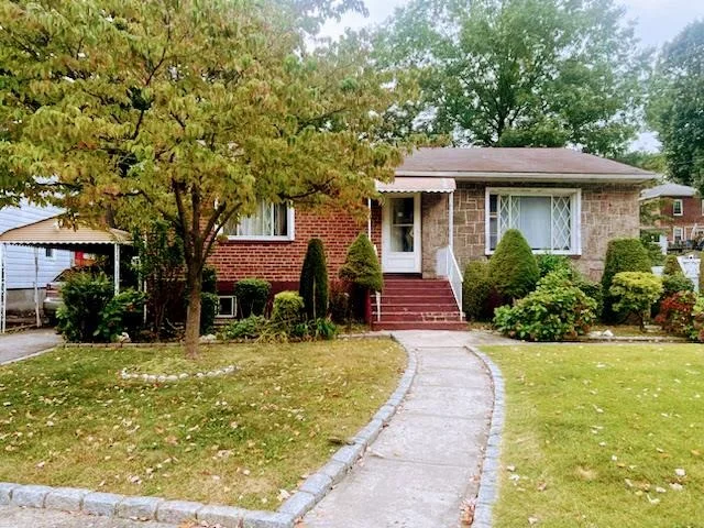 Unit for sale at 12 Maple Place, Yonkers, NY 10704