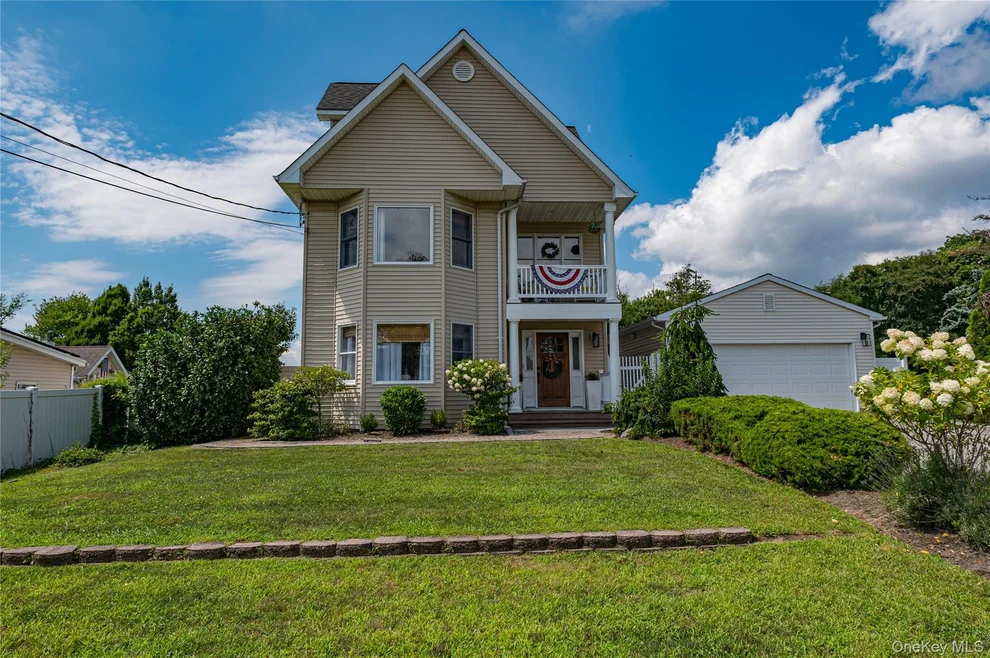 Unit for sale at 406 Vanderbilt Boulevard, Islip, NY 11769