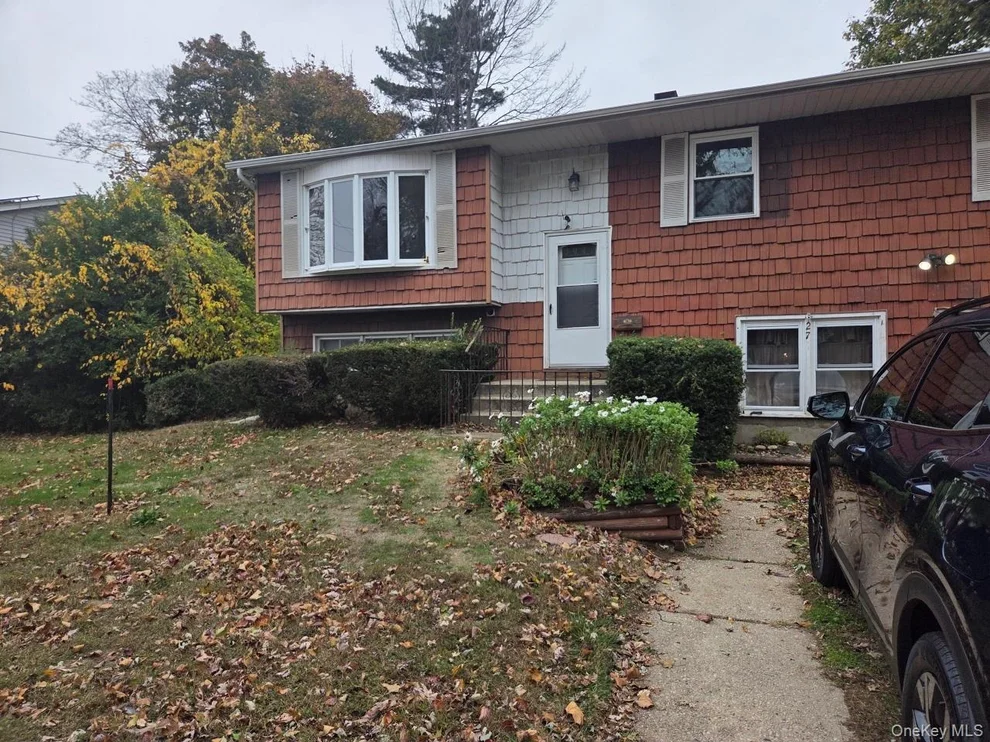 Unit for sale at 27 Grouse Drive, Islip, NY 11717