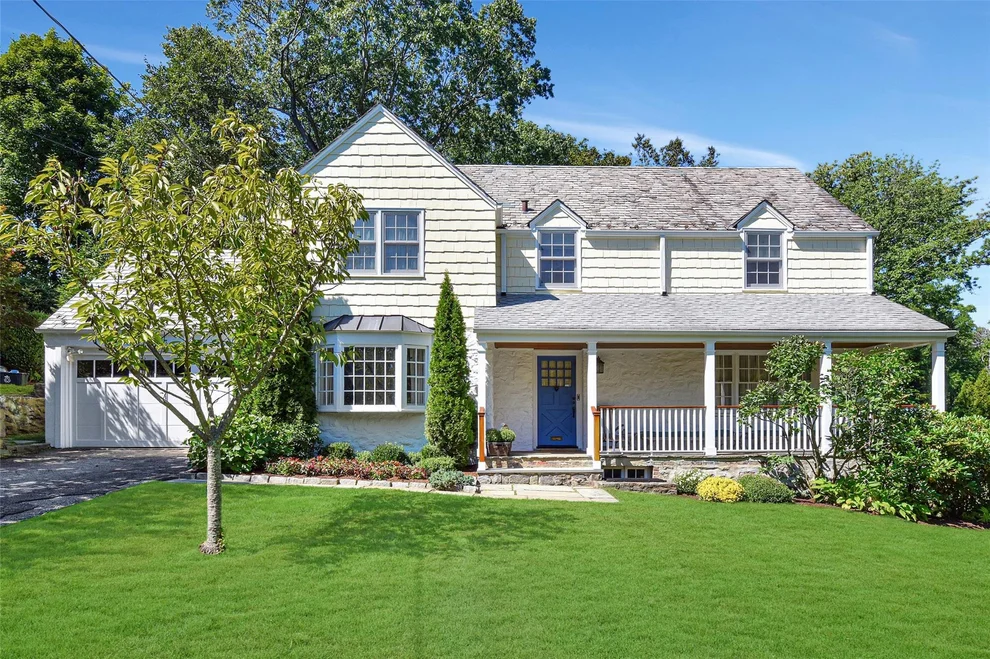 Unit for sale at 163 Valley Stream Road E, Mamaroneck, NY 10538