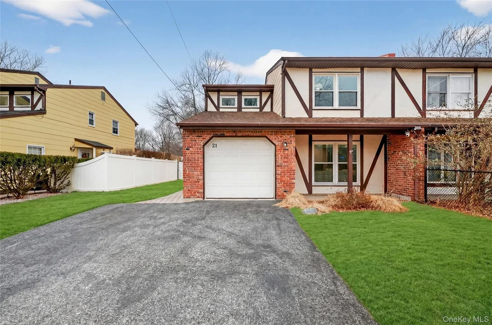 Unit for sale at 21 Green Avenue, Clarkstown, NY 10989