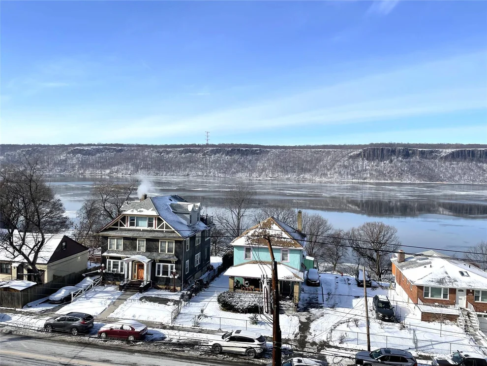 Unit for sale at 678 Warburton Avenue, Yonkers, NY 10701