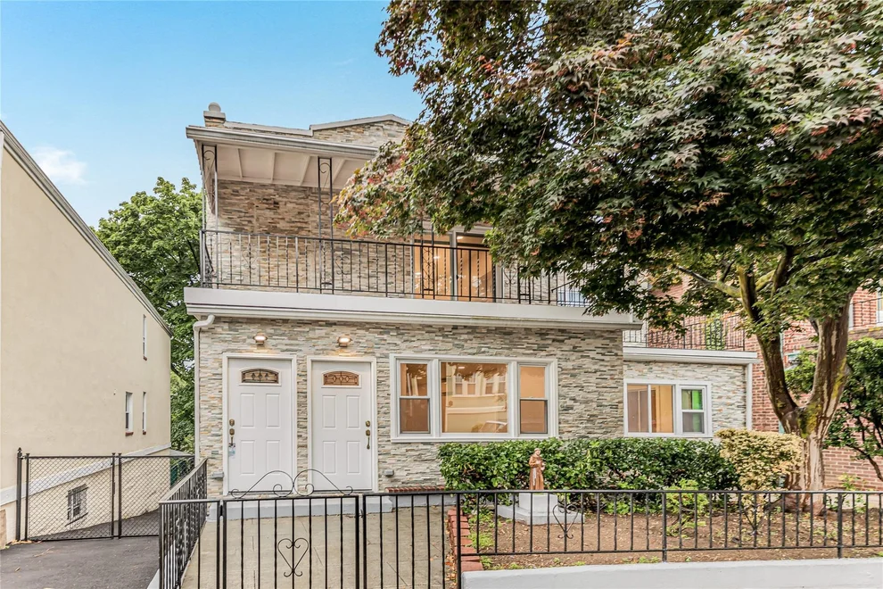 Unit for sale at 6140 Delafield Avenue, New York, NY 10471