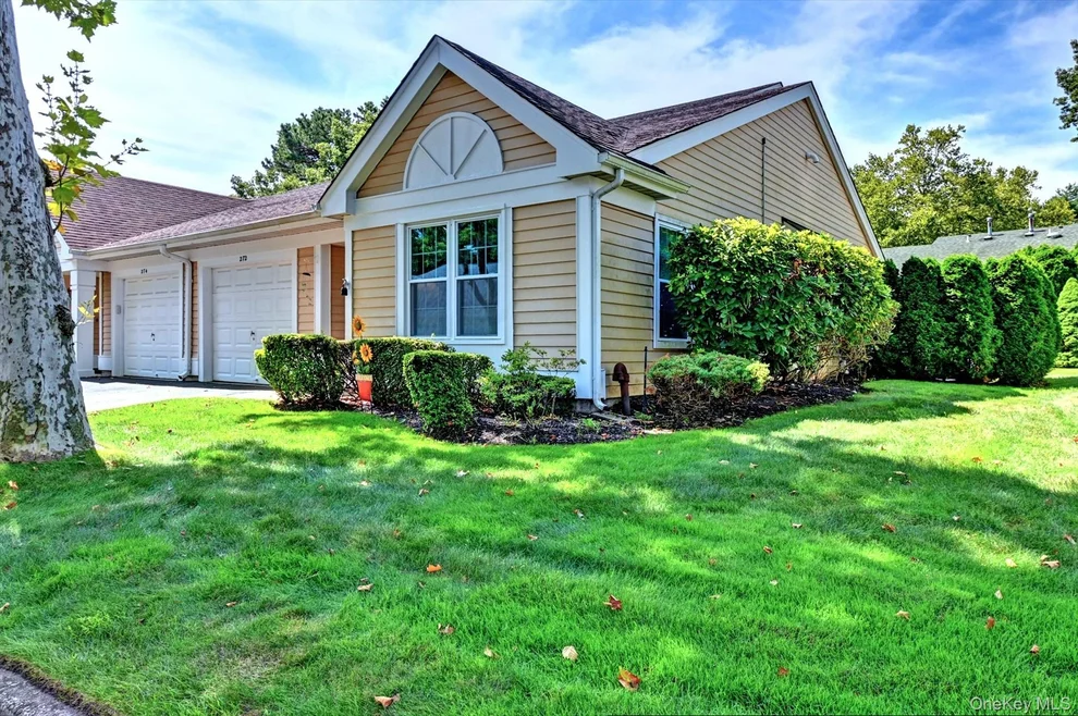 Unit for sale at 272 Glen Drive, Brookhaven, NY 11961