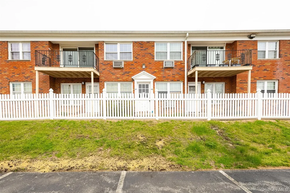 Unit for sale at 6 Colonial Road, Beacon, NY 12508