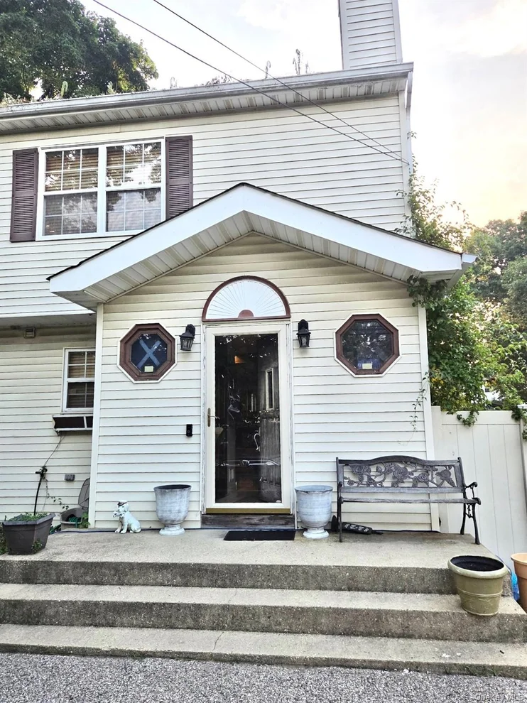 Unit for sale at 263 N 3rd Avenue, Islip, NY 11706