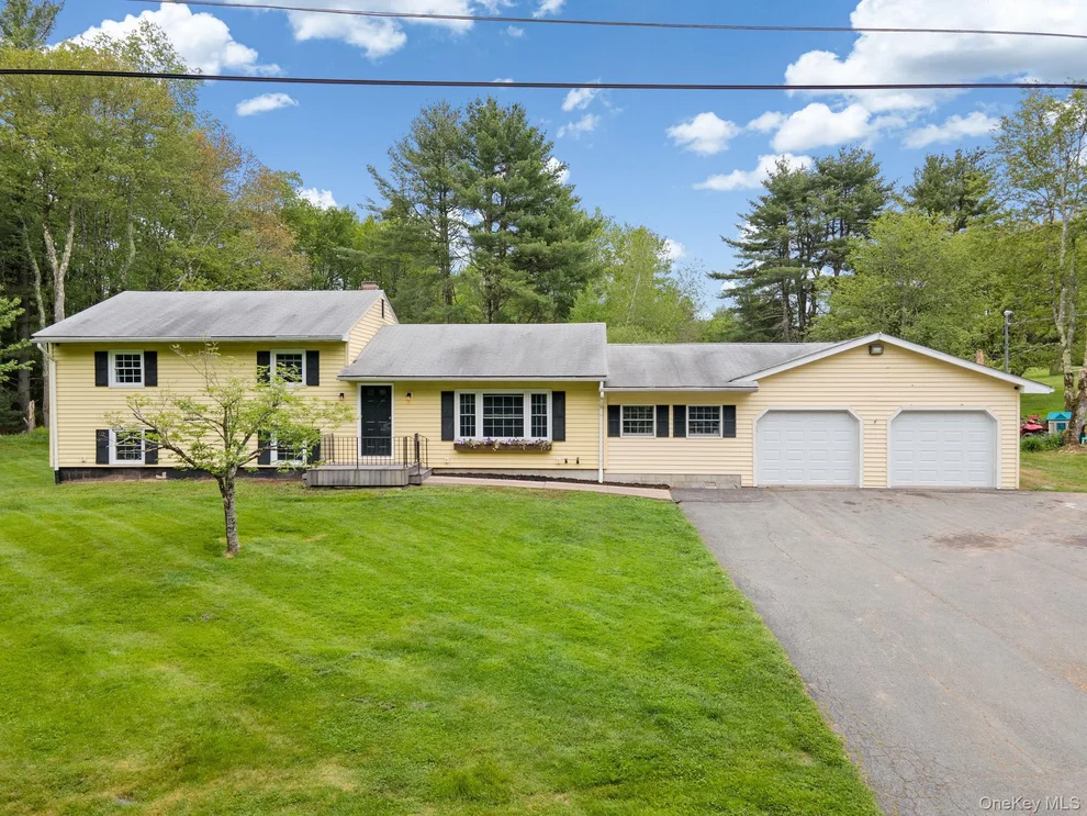 Unit for sale at 323 Harris Road, Thompson, NY 12701