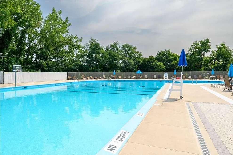 Unit for sale at 1841 Central Park Avenue, Yonkers, NY 10710