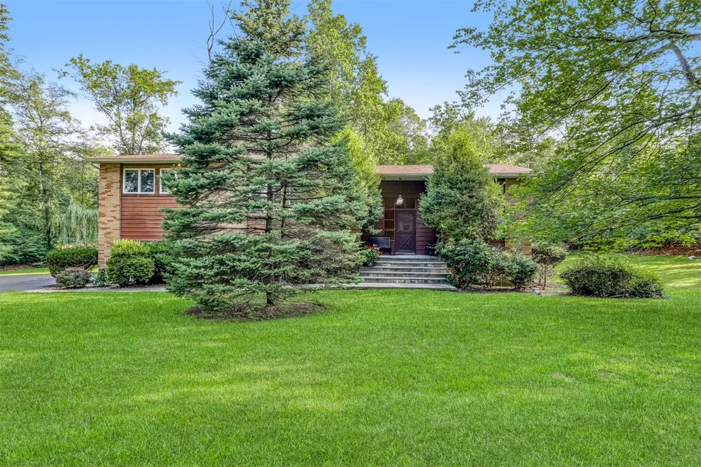 Unit for sale at 2 Olympia Lane, Ramapo, NY 10952