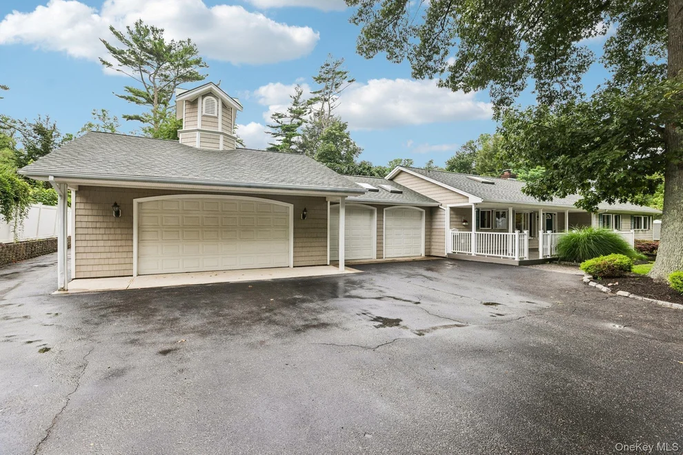 Unit for sale at 6 Winfield Drive, Brookhaven, NY 11789