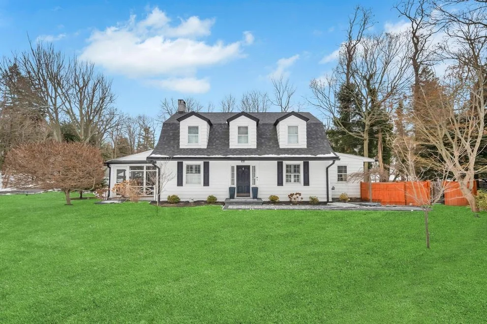 Unit for sale at 6 Hollow Road, Brookhaven, NY 11790