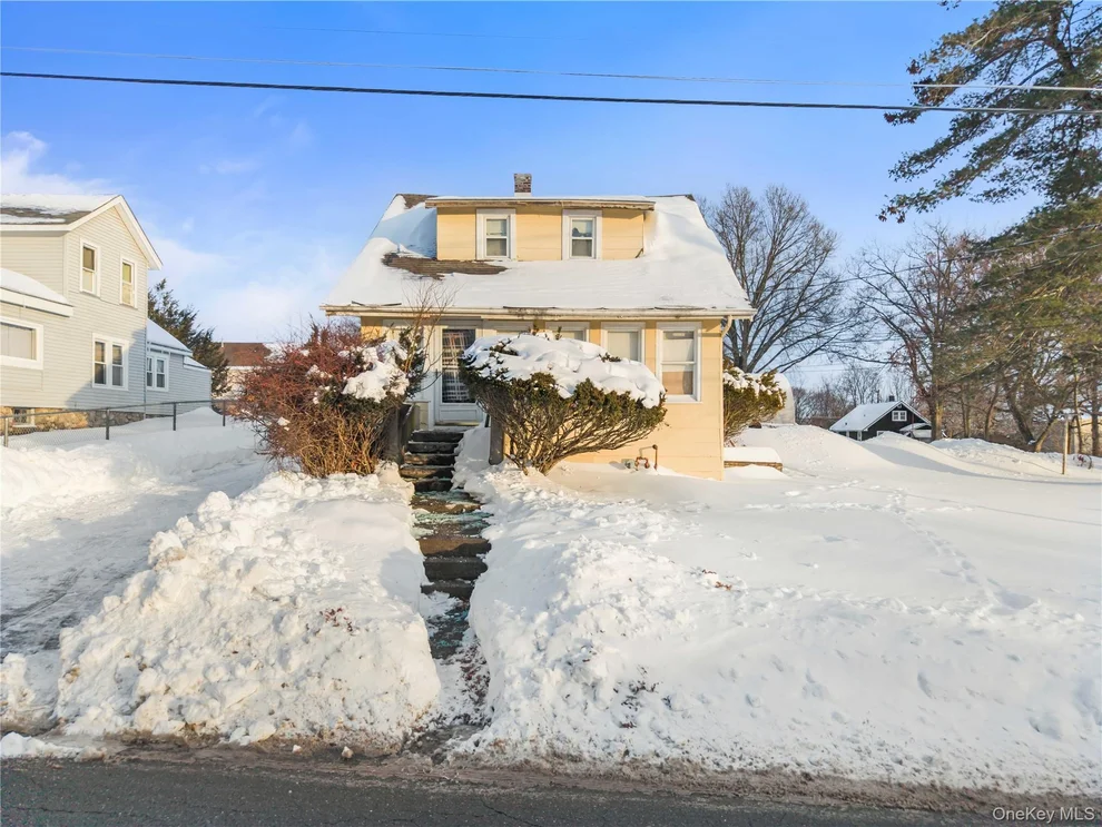 Unit for sale at 262-264 Cottage Street, Middletown, NY 10940