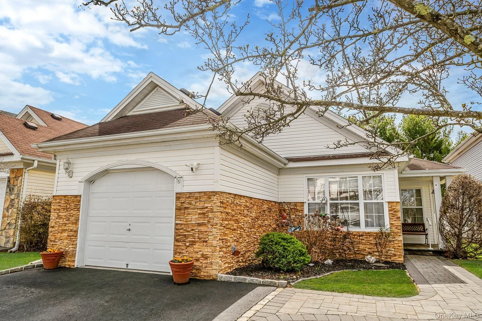 Unit for sale at 4 Alexandra Drive, Brookhaven, NY 11953