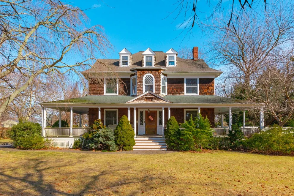 Unit for sale at 49 S Bay Avenue, Islip, NY 11751