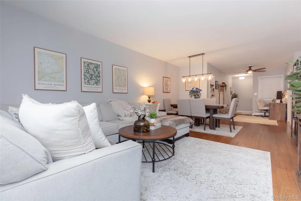 Unit for sale at 10 Fieldstone Drive, Greenburgh, NY 10530