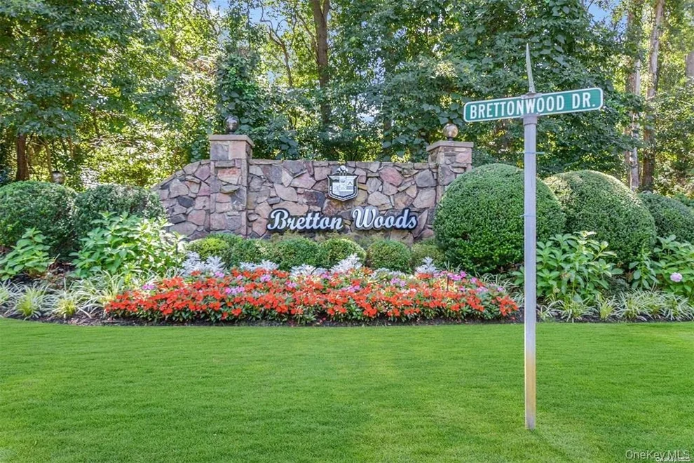 Unit for sale at 852 Skyline Drive, Brookhaven, NY 11727