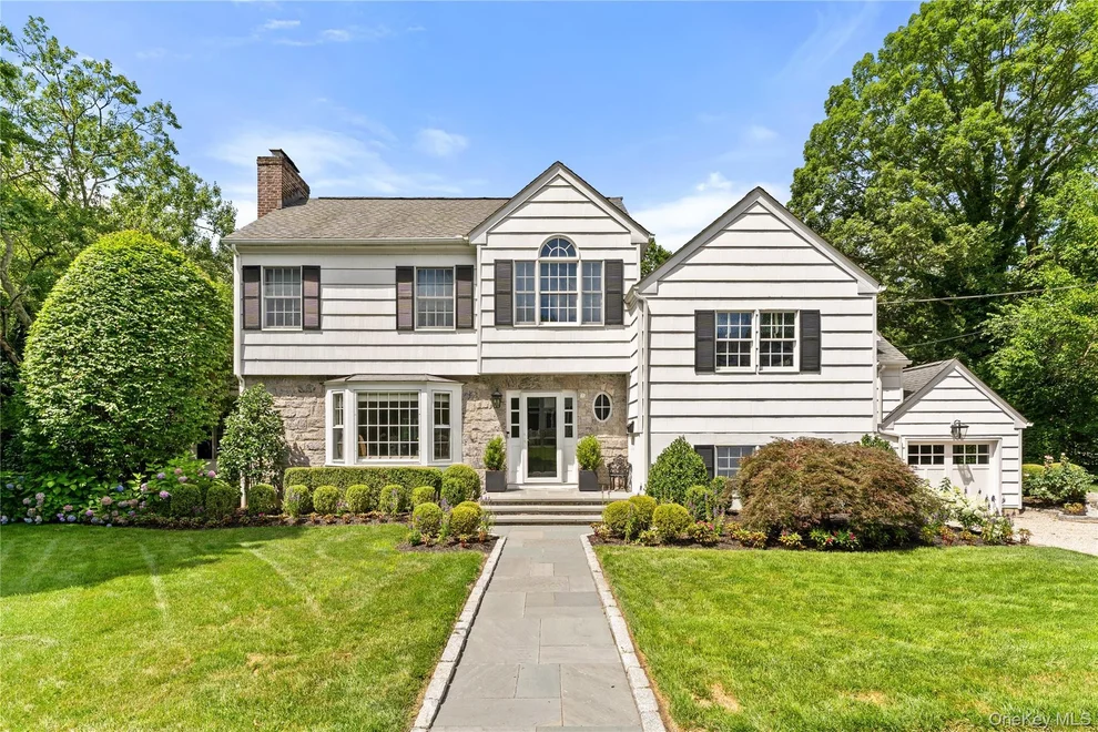 Unit for sale at 26 Lincoln Road, Scarsdale, NY 10583